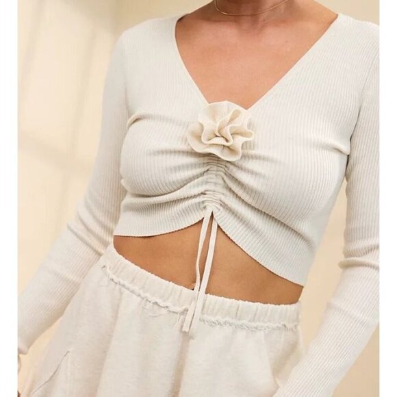 Aerie AE Pink Ribbed Knit Rosette V Neck Long Sleeve Ruche Tie Crop Sweater - Picture 3 of 17